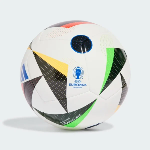 Bola Sepak Adidas Euro